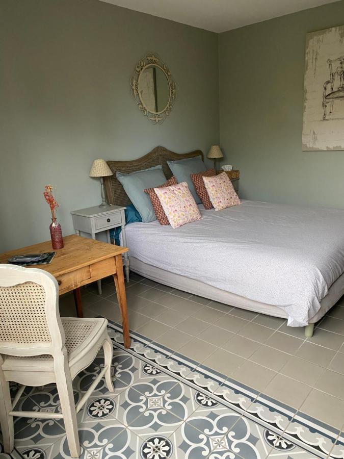 Celine Et Olivier Bed & Breakfast Порник Екстериор снимка